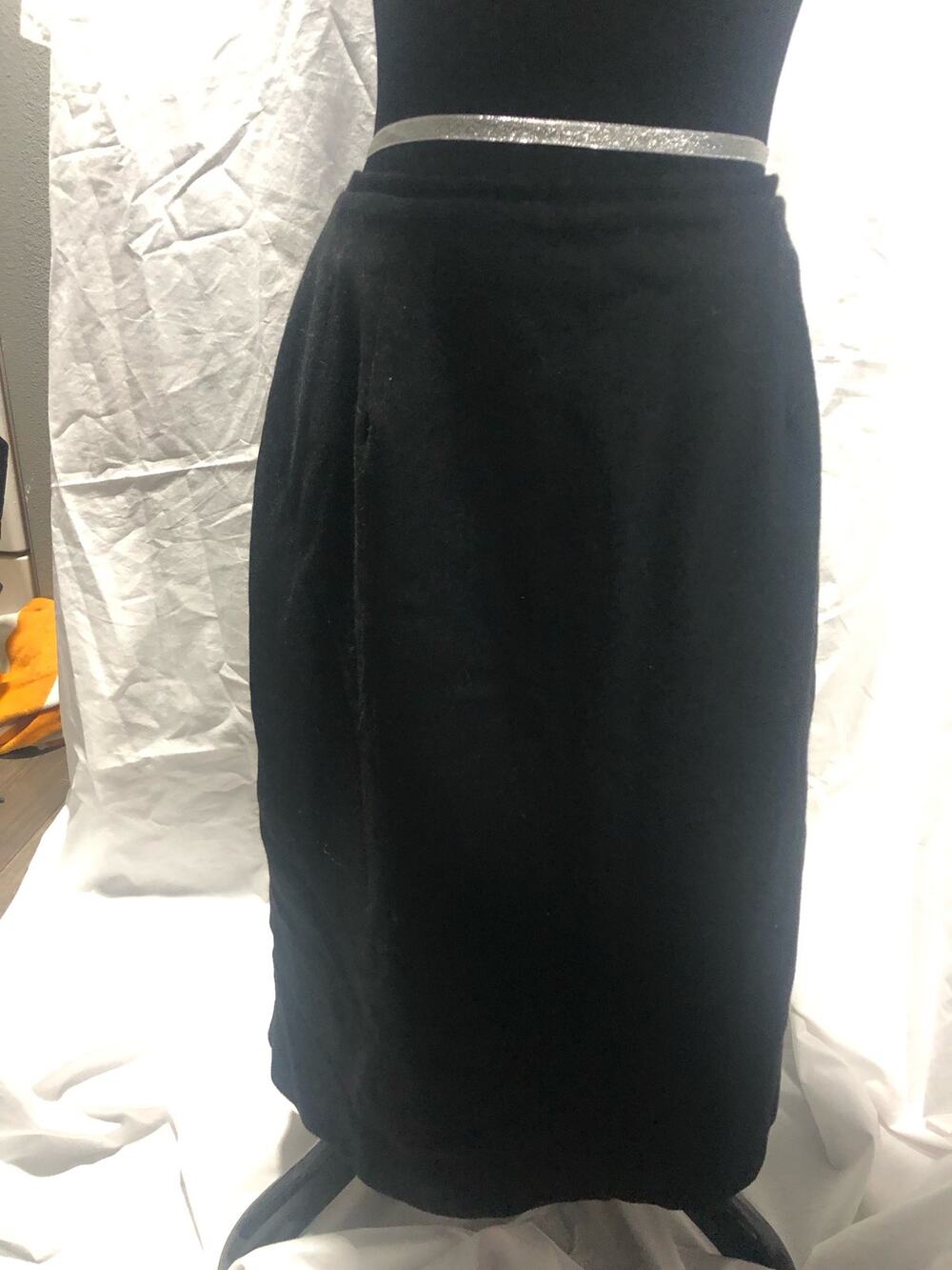 Norton McNaughton vintage 100% pure new wool Woolmark straight black skirt sz 14